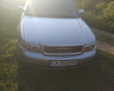 Сірий Ауді А4, об'ємом двигуна 2.4 л та пробігом 383 тис. км за 4000 $, фото 1 на Automoto.ua