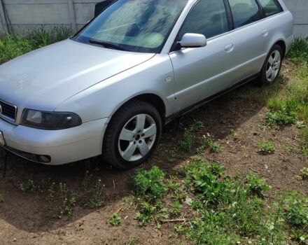 Сірий Ауді А4, об'ємом двигуна 2.5 л та пробігом 350 тис. км за 1650 $, фото 1 на Automoto.ua