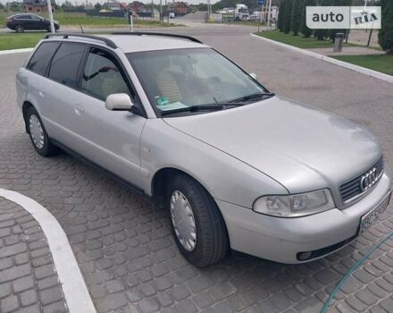 Сірий Ауді А4, об'ємом двигуна 1.9 л та пробігом 350 тис. км за 4500 $, фото 1 на Automoto.ua