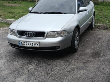 Сірий Ауді А4, об'ємом двигуна 2.4 л та пробігом 286 тис. км за 4400 $, фото 1 на Automoto.ua