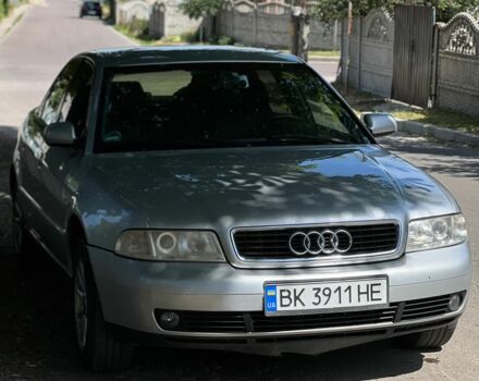 Сірий Ауді А4, об'ємом двигуна 1.8 л та пробігом 315 тис. км за 4100 $, фото 1 на Automoto.ua
