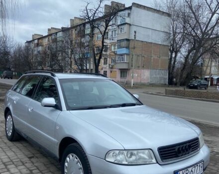 Серый Ауди А4, объемом двигателя 1.9 л и пробегом 300 тыс. км за 2600 $, фото 1 на Automoto.ua