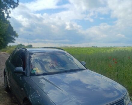 Сірий Ауді А4, об'ємом двигуна 1.6 л та пробігом 304 тис. км за 3200 $, фото 1 на Automoto.ua