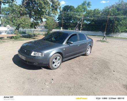 Сірий Ауді А4, об'ємом двигуна 2 л та пробігом 278 тис. км за 4509 $, фото 1 на Automoto.ua