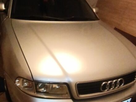 Серый Ауди А4, объемом двигателя 2.4 л и пробегом 284 тыс. км за 4700 $, фото 1 на Automoto.ua