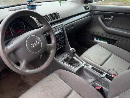 Серый Ауди А4, объемом двигателя 2 л и пробегом 222 тыс. км за 2000 $, фото 1 на Automoto.ua