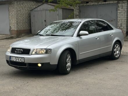 Серый Ауди А4, объемом двигателя 2 л и пробегом 305 тыс. км за 2350 $, фото 1 на Automoto.ua