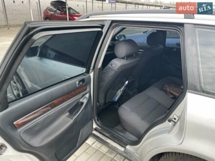 Сірий Ауді А4, об'ємом двигуна 2.39 л та пробігом 340 тис. км за 4800 $, фото 1 на Automoto.ua