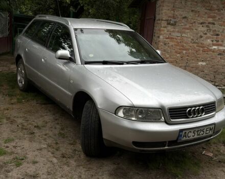 Сірий Ауді А4, об'ємом двигуна 2.5 л та пробігом 332 тис. км за 3800 $, фото 1 на Automoto.ua