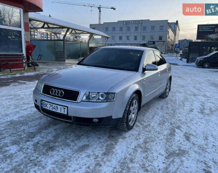 Серый Ауди А4, объемом двигателя 2 л и пробегом 322 тыс. км за 3999 $, фото 1 на Automoto.ua