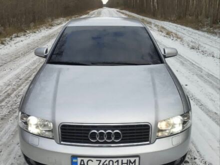 Сірий Ауді А4, об'ємом двигуна 1.8 л та пробігом 260 тис. км за 4600 $, фото 1 на Automoto.ua