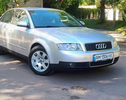 Сірий Ауді А4, об'ємом двигуна 1.98 л та пробігом 220 тис. км за 3999 $, фото 1 на Automoto.ua