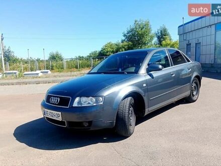 Сірий Ауді А4, об'ємом двигуна 1.6 л та пробігом 416 тис. км за 3950 $, фото 1 на Automoto.ua