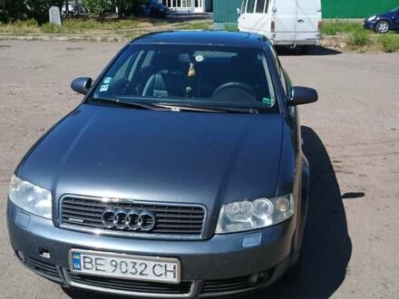 Сірий Ауді А4, об'ємом двигуна 2.5 л та пробігом 335 тис. км за 4300 $, фото 1 на Automoto.ua