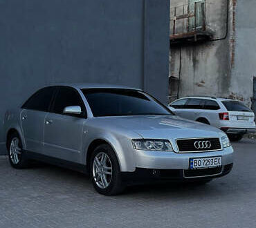 Сірий Ауді А4, об'ємом двигуна 1.6 л та пробігом 222 тис. км за 5000 $, фото 1 на Automoto.ua