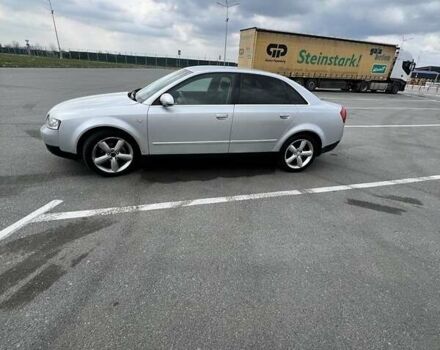 Сірий Ауді А4, об'ємом двигуна 2 л та пробігом 252 тис. км за 4300 $, фото 1 на Automoto.ua