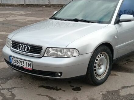 Ауди А4 2001 в Жмеренке на Automoto.ua Серый Ауди А4, объемом двигателя 1.8 л и пробегом 240 тыс. км за 4200 $, фото 1 на Automoto.ua