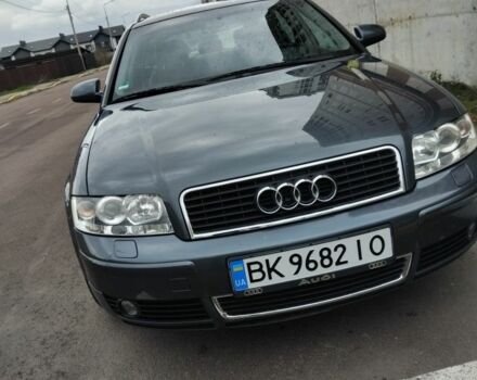 Серый Ауди А4, объемом двигателя 1.8 л и пробегом 235 тыс. км за 5999 $, фото 1 на Automoto.ua