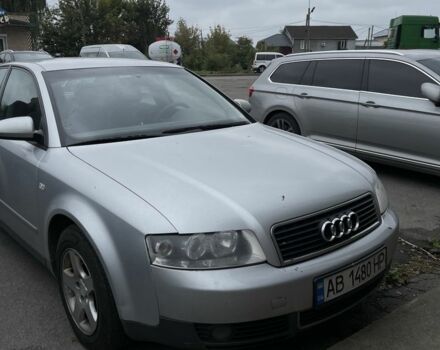 Серый Ауди А4, объемом двигателя 2 л и пробегом 327 тыс. км за 4000 $, фото 1 на Automoto.ua
