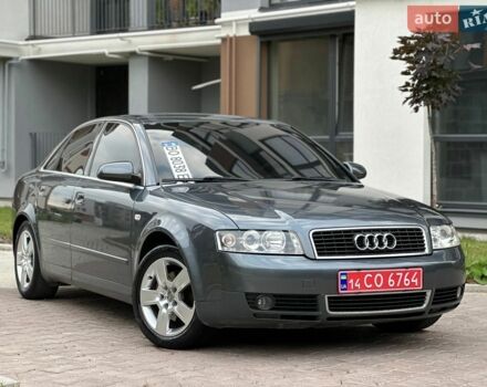 Сірий Ауді А4, об'ємом двигуна 2 л та пробігом 252 тис. км за 4599 $, фото 1 на Automoto.ua