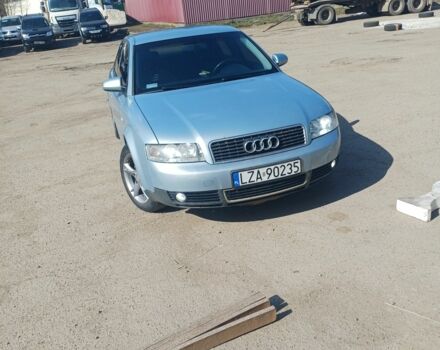 Серый Ауди А4, объемом двигателя 2 л и пробегом 363 тыс. км за 2000 $, фото 1 на Automoto.ua