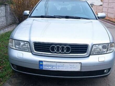 Сірий Ауді А4, об'ємом двигуна 1.8 л та пробігом 350 тис. км за 4800 $, фото 1 на Automoto.ua