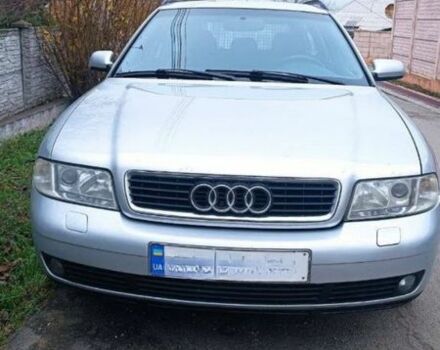 Сірий Ауді А4, об'ємом двигуна 1.8 л та пробігом 350 тис. км за 4800 $, фото 1 на Automoto.ua