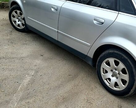 Сірий Ауді А4, об'ємом двигуна 2 л та пробігом 314 тис. км за 5000 $, фото 1 на Automoto.ua