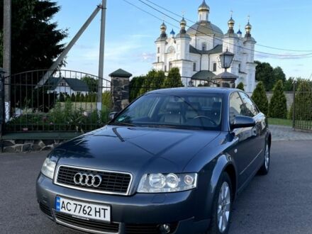 Сірий Ауді А4, об'ємом двигуна 2 л та пробігом 198 тис. км за 5300 $, фото 1 на Automoto.ua