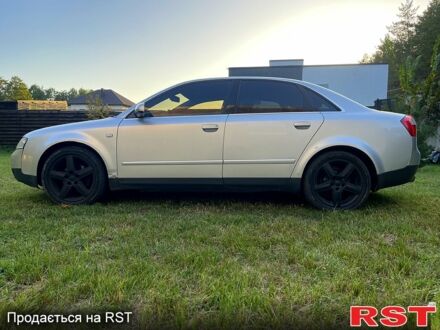 Серый Ауди А4, объемом двигателя 2 л и пробегом 372 тыс. км за 3999 $, фото 1 на Automoto.ua