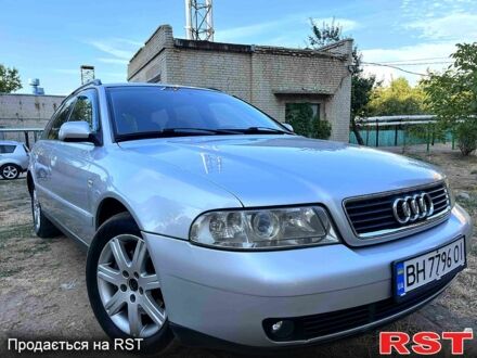 Ауді А4 2001 у Харкові на Automoto.ua Сірий Ауді А4, об'ємом двигуна 1.9 л та пробігом 260 тис. км за 5200 $, фото 1 на Automoto.ua