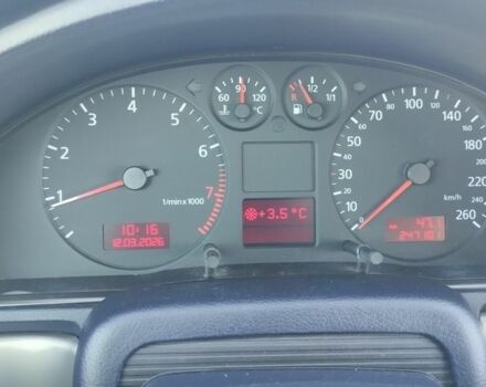 Серый Ауди А4, объемом двигателя 1.78 л и пробегом 247 тыс. км за 3999 $, фото 1 на Automoto.ua