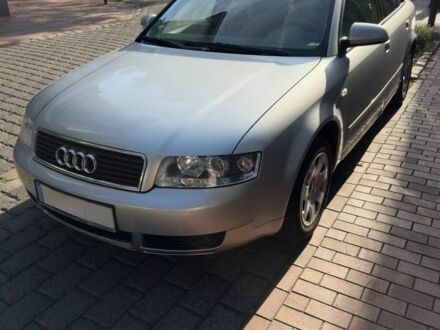 Сірий Ауді А4, об'ємом двигуна 1.8 л та пробігом 212 тис. км за 5287 $, фото 1 на Automoto.ua