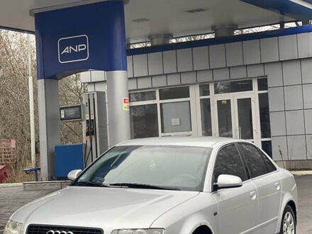 Серый Ауди А4, объемом двигателя 1.98 л и пробегом 344 тыс. км за 4400 $, фото 1 на Automoto.ua