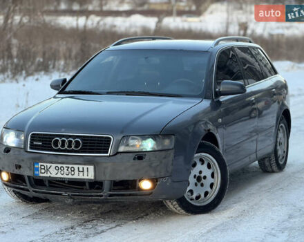 Сірий Ауді А4, об'ємом двигуна 2.5 л та пробігом 350 тис. км за 3650 $, фото 1 на Automoto.ua