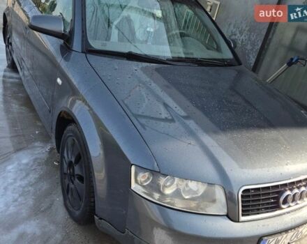 Серый Ауди А4, объемом двигателя 2 л и пробегом 320 тыс. км за 2000 $, фото 1 на Automoto.ua