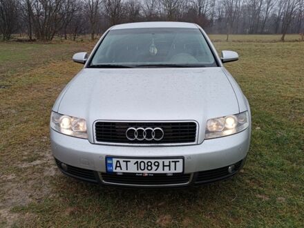 Серый Ауди А4, объемом двигателя 2 л и пробегом 200 тыс. км за 4450 $, фото 1 на Automoto.ua