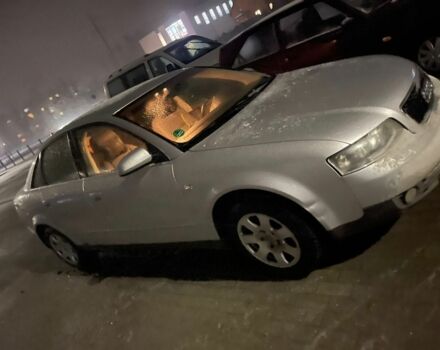 Серый Ауди А4, объемом двигателя 2 л и пробегом 306 тыс. км за 5000 $, фото 1 на Automoto.ua
