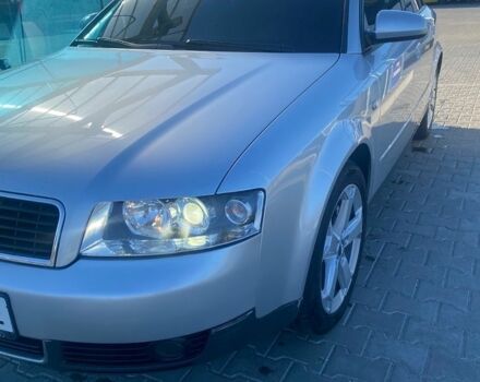 Сірий Ауді А4, об'ємом двигуна 2 л та пробігом 215 тис. км за 5000 $, фото 1 на Automoto.ua