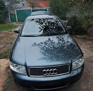 Серый Ауди А4, объемом двигателя 2 л и пробегом 250 тыс. км за 2500 $, фото 1 на Automoto.ua