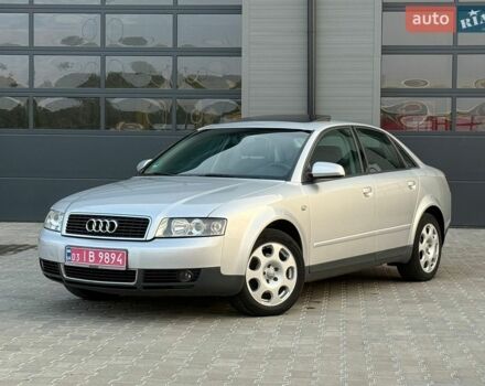 Сірий Ауді А4, об'ємом двигуна 1.6 л та пробігом 243 тис. км за 5100 $, фото 1 на Automoto.ua