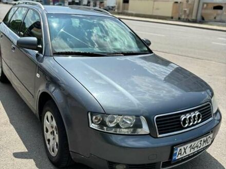 Ауді А4 2002 у Харкові на Automoto.ua Сірий Ауді А4, об'ємом двигуна 2 л та пробігом 305 тис. км за 4600 $, фото 1 на Automoto.ua