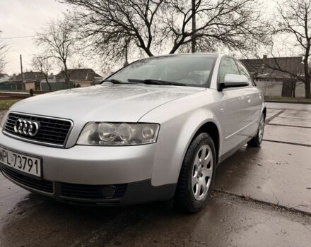 Сірий Ауді А4, об'ємом двигуна 2 л та пробігом 240 тис. км за 2650 $, фото 1 на Automoto.ua