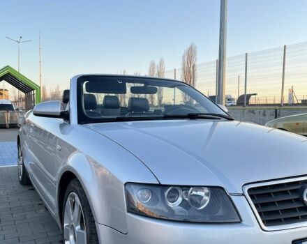 Серый Ауди А4, объемом двигателя 2.4 л и пробегом 180 тыс. км за 5200 $, фото 1 на Automoto.ua