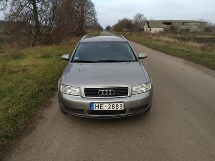 Сірий Ауді А4, об'ємом двигуна 1.9 л та пробігом 320 тис. км за 2800 $, фото 1 на Automoto.ua