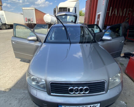 Сірий Ауді А4, об'ємом двигуна 2.5 л та пробігом 508 тис. км за 3500 $, фото 1 на Automoto.ua