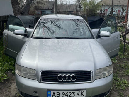 Ауді А4 2002 у Гайвороне на Automoto.ua Сірий Ауді А4, об'ємом двигуна 2.5 л та пробігом 300 тис. км за 4500 $, фото 1 на Automoto.ua
