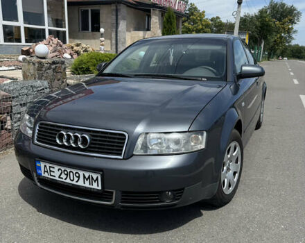Сірий Ауді А4, об'ємом двигуна 2 л та пробігом 244 тис. км за 6200 $, фото 1 на Automoto.ua