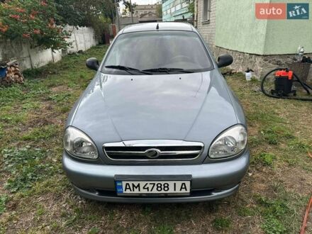 Серый Ауди А4, объемом двигателя 1.6 л и пробегом 337 тыс. км за 4500 $, фото 1 на Automoto.ua