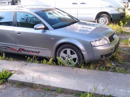 Ауди А4 2002 в Нововолынск на Automoto.ua Серый Ауди А4, объемом двигателя 1.9 л и пробегом 359 тыс. км за 2497 $, фото 1 на Automoto.ua